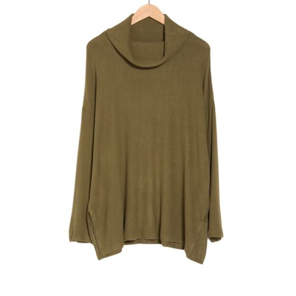 Sanctuary Staying Cozy Cowl Neck Tunic- Field Green Size 1X - Picture 3 of 4